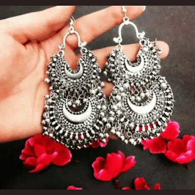 Party wear diva style earring