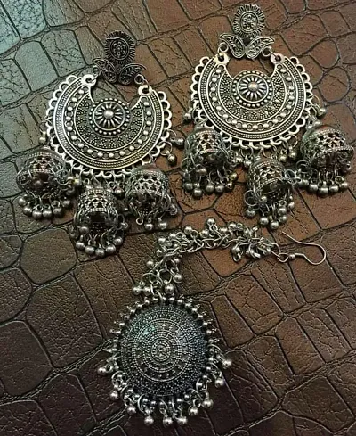Trendy Latest Silver Chandbali Jhumki Earrings With Mang-Tika
